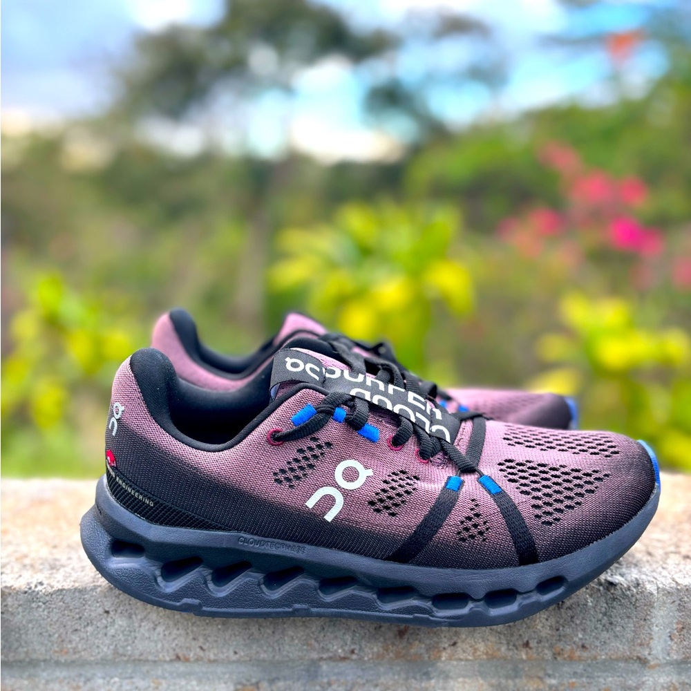 On Cloudsurfer Running Shoes – Women’s Size 7.5 - Black/Cobalt